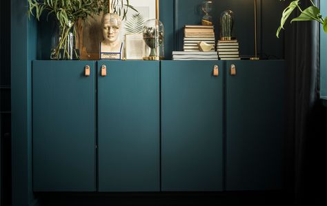 Two IVAR cabinets are custom painted in the same shade as the walls and hold books, artwork, plants, and a lamp on top. Ivar Regal, Armoire Ikea, Ikea Units, Ikea Ivar, Custom Built Ins, Best Ikea, Ikea Cabinets, Cabinetry Design, Sideboard Designs