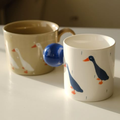 Handmade Duck Mug White Duck Mug Pottery, Self Painted Pottery Ideas, Pottery Painting Ideas For Guys, Paint It Yourself Pottery, Duck Pottery Painting, Paint Yourself Silly Pottery Ideas, Couples Pottery Painting, Painting Pottery Ideas Mugs, Paint Your Own Mug Ideas