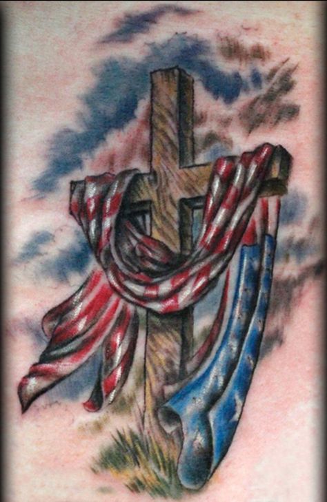 It is really one of the greatest acts of patriotism to get a tattoo of the American flag on any part of your body. There are a variety of reasons for getting American flag tattoos… Patriotic Tattoos, Patriotic Pictures, American Flag Wallpaper, Tattoo Trend, Military Tattoos, Cross Tattoo Designs, Flag Tattoo, Geniale Tattoos, American Tattoos