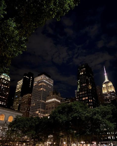 #nyc #night #park #city #urban Night Park, City View Night, City Life Aesthetic, Nyc Night, City Scapes, Nyc Aesthetic, Night Scenery, Nyc Life, New York Aesthetic