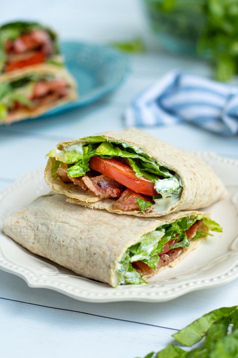 Healthy Blt, Central Cafe, Blt Wraps, Light Lunches, Bacon Lettuce Tomato, Pizza Wraps, Quick Lunch Recipes, Cooking Stuff, Healthy Wraps