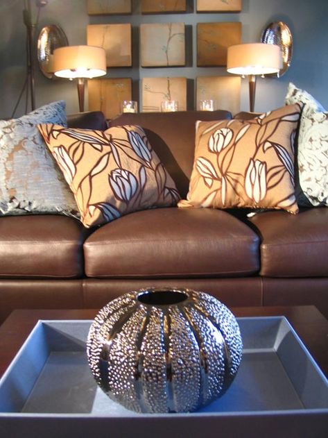 Room With Dark Furniture, Modern And Traditional Living Room, David Bromstad, Grey Walls Living Room, Brown Living Room Decor, Brown Leather Couch, Best Leather Sofa, Dark Furniture, Brown Living Room