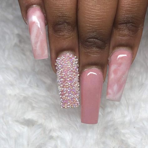 @hamiltonsnails on Instagram: “💖💖 @glitterbels • glass slippers • snowdrops white • dusky pink • #glitterbels #acrylic #acrylicnails #sculpted #sculptednails #pink…” Dusky Pink Nails, Dusty Pink Nails Design, Dusty Pink Nails, Pink Nails Design, Pink Nails Acrylic, Sculpted Nails, Glass Slippers, Pink Nail Designs, Dusky Pink