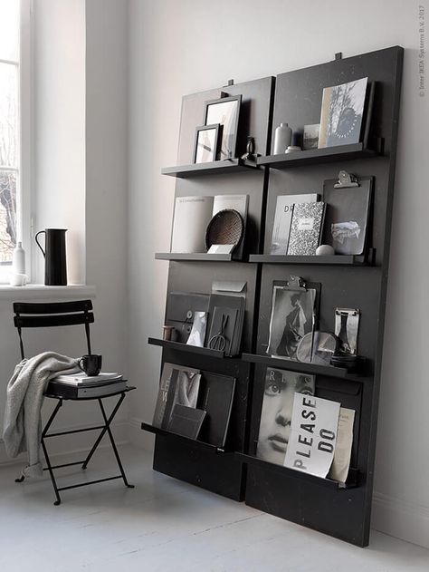 IKEA hacks storage: 34 unexpected hacks for style & organisation Black Bookshelf, Ikea Hack Ideas, Diy Display, Dekorasi Kamar Tidur, Estantes Flotantes, Interior Design Magazine, Design Del Prodotto, Ikea Diy, Ikea Furniture