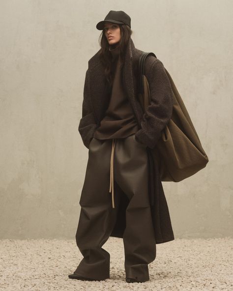 Fear of God RTW Fall 2024 [PHOTOS] 2024 Menswear, Fall Winter 2024, Fear Of God, Mode Vintage, Winter 2024, Looks Style, 2024 Collection, Fall 2024, Fashion Inspo Outfits