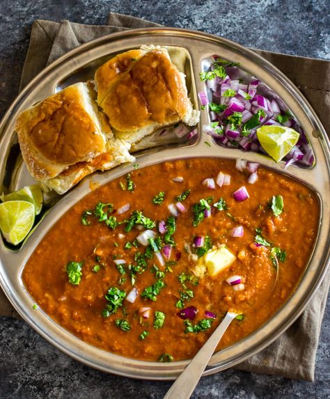 Mumbai Pav Bhaji recipe made easy in Instant Pot / Pressure Cooker Misal Pav, Pav Bhaji Recipe, Recipes In Marathi, Pav Bhaji Masala, Bhaji Recipe, Naan Recipe, Pav Bhaji, Using A Pressure Cooker, Traditional Dishes