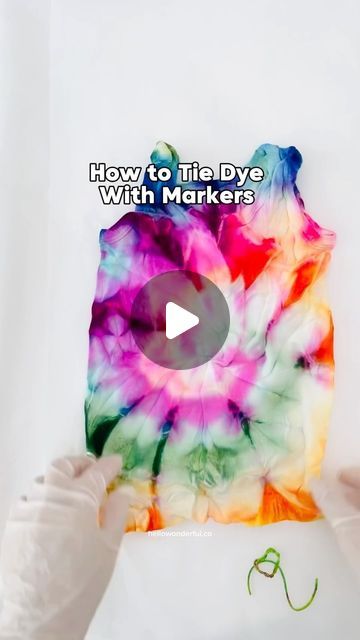 Agnes Hsu on Instagram: "How to tie dye with markers! 🌈 Type “tie dye” and I’ll send you my detailed tutorial! We’ve tested this out and have lots of tips to create beautiful and easy tie dye. Perfect for summer fun ahead! ☀️ #hellowonderfuldiy   You can also find the tutorial on my site hellowonderful.co search “tie dye”  . . . #tiedye #tiedyefashion #tiedyeshirt #kidscrafts #kidsart #tshirtart" Tie Dye With Markers, Easy Tie Dye, Tie Dye Painting, Ty Dye, Tye Dye Patterns, Tie Dye Patterns Diy, Teen Crafts, Diy Marker, Diy Tie Dye Shirts