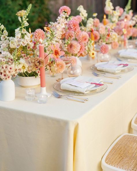 “The sun is shining and so are you”🔅🧡🎵 Honestly, we can’t pick what is our favorite element of this stunning spectacle! Is it the amazing… | Instagram Pink And Peach Birthday Theme, Pink And Yellow Wedding Theme, Pink Yellow Weddings, Tapper Candles, Pink Tablescape, Ticking Stripe Fabric, Deco Pastel, Yellow Wedding Theme, Petal Confetti