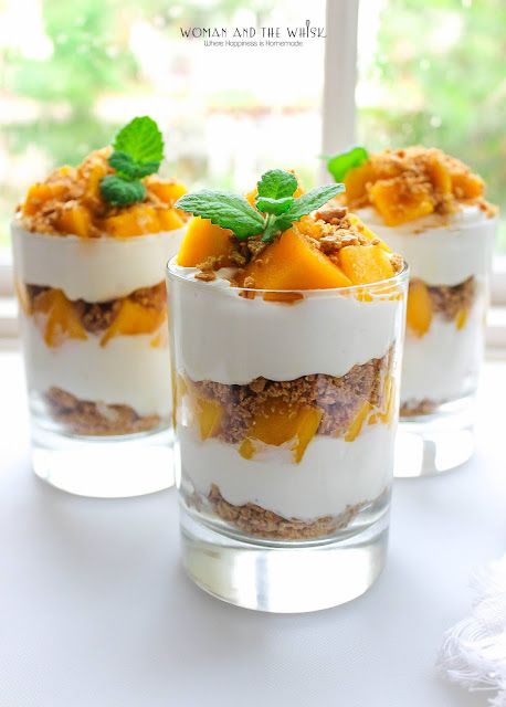 Filipino Food Desserts, Mango Float In A Cup, Mango Float Filipino Recipe, Filipino Dessert Table, Mango Float Filipino, Filipino Dessert, Mango Graham Float, Mango Souffle, Mini Trifle Desserts