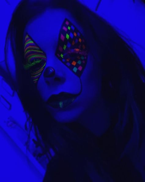 Soph on Instagram: “UV clown - #mua#makeup#makeupartist#sfx#sfxmakeup#specialeffects#specialeffectsmakeup#makeuplook#horrorhags#sfxmua” Fx Makeup Ideas, Special Fx Makeup Ideas, Special Fx Makeup, Mua Makeup, Fx Makeup, Clown Makeup, Makeup Ideas, Makeup Artist, Makeup