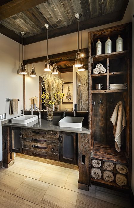 Baie Vintage, Drømme Bad, Design Interior Baie, Cabin Bathrooms, Rustic Bathroom Designs, Rustic Bathrooms, Decor Baie, Small Bathroom Ideas, Dream Bathrooms