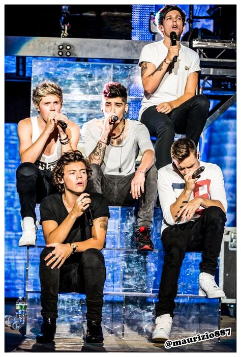 one  direction,WWATour 2014 https://plus.google.com/106818949061953974757/posts https://twitter.com/maurizio887 http://maurizio887.tumblr.com One Direction 2014, Four One Direction, Where We Are Tour, Gambar One Direction, One Direction Images, One Direction Wallpaper, One Direction Photos, One Direction Harry Styles, Best Song Ever