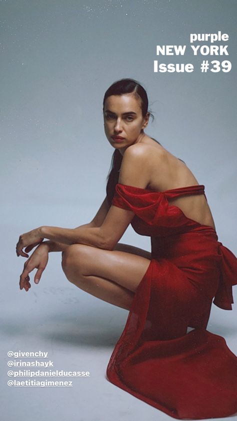 Red Studio, Studio Photoshoot, Irina Shayk, Studio Shoot, Fashion Photoshoot, Model Poses, Instagram Fashion, Fashion Magazine, Lady In Red