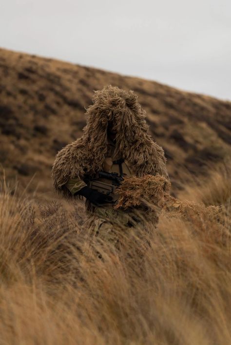 Snipers Hide, Marsoc Raiders, Zombie Apocolypse, Japanese Art Samurai, Ghillie Suit, Military Poster, Military Aesthetic, Military Wallpaper, Army Camouflage