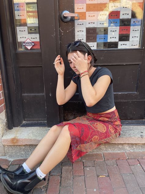 Thifted outfit, docs, street pictures, midi skirt, brandy, photo inspo Brandy Melville Midi Skirt, Brandy Melville Long Skirt, Brandy Melville Cargo Skirt, 90s Midi Skirt, Brandy Melville Dana Skirt, Brandy Melville Floral Skirt, Midi Skirt Outfits Summer, Skirt Outfit Summer, Street Pictures