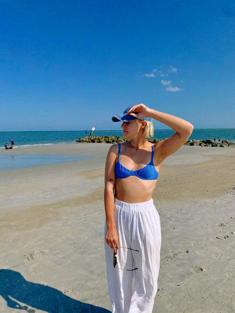 Beach day outfit #beachday #beachphotoideas #summerstyle #summervibe #tybeeisland #photoideas #summerphotos #aesthetic #outfit #swimsuit #posing Beach Day Outfit Aesthetic, Gen Z Beach Outfits, Tybee Island, Summer Photos, Beach Photos, Outfits Aesthetic, Beach Day, Beach Outfit, Summer Vibes