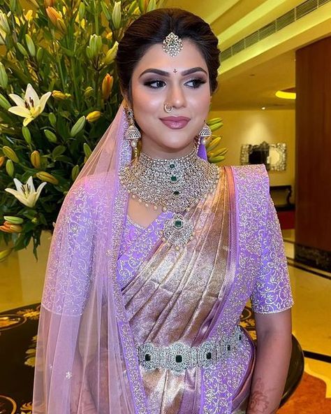 Muhurtam Look, Lilac Saree Indian Weddings, Lavender Saree Jewellery Ideas, Lavender Bridal Saree, Lilac Pattu Saree, Lilac Sarees, Lavender Blouse Design, Lavender Pattu Saree, Bridal Saree Look