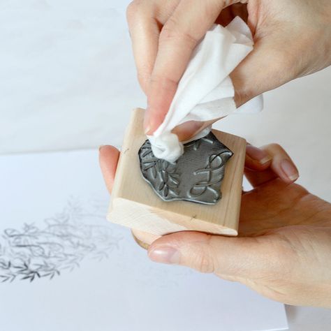 HOW TO CLEAN A RUBBER STAMP How To Clean Rubber Stamps, Packaging Stamps, Wax Seal Stamp Wedding, Business Owner Gifts, Office Stamps, Custom Embosser, School Stamps, Teacher Stamps, Embossed Seal