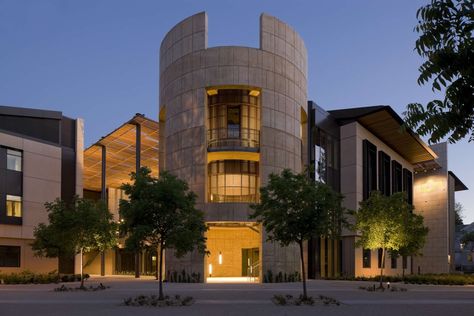 Stanford Law School, William H. Neukom Building on Architizer Stanford Law, Entrance Lighting, Schools In America, Harvard Law, Harvard Law School, School Admissions, School Calendar, Entry Gates, University Of Oregon