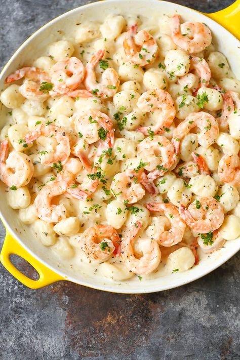 Shrimp and Gnocchi with Garlic Parmesan Cream Sauce - Light, airy gnocchi tossed with tender shrimp and the most amazing cream sauce you'll want to drink! Shrimp And Gnocchi, Garlic Parmesan Cream Sauce, Parmesan Cream Sauce, Gnocchi Recipes, Shrimp Dishes, Jambalaya, Garlic Parmesan, Pork Loin, Tasty Recipes