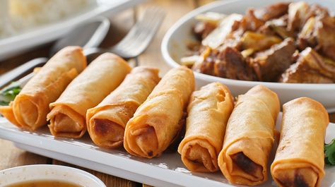 Lumpia Recipe Air Fryer, Lumpia Air Fryer, Lumpia In Air Fryer, Air Fryer Lumpia, Frozen Lumpia In Air Fryer, Fried Lumpia, Lumpia Recipe Filipino Air Fryer, Air Fried Lumpia, Filipino Lumpia Recipe Ground Beef