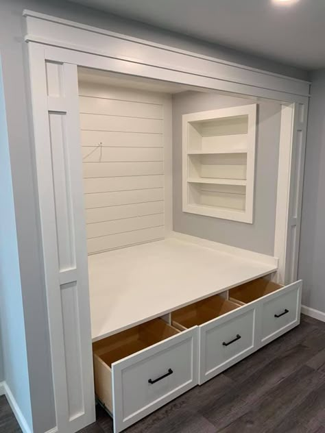 Closet Nook, Reading Nook Closet, Alcove Bed, Bed Nook, Bedroom Nook, Basement Finishing, Built In Bed, Small Room Design, Remodels