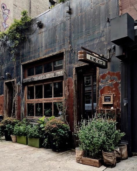 Industrial Restaurant Exterior, Vintage Workspace, Old Building Restaurant, Old Industrial Building Exterior, Industrial Home Exterior, Warehouse Cafe Industrial Style, Abandoned Coffee Shop, Warehouse Interior, Vintage Diner