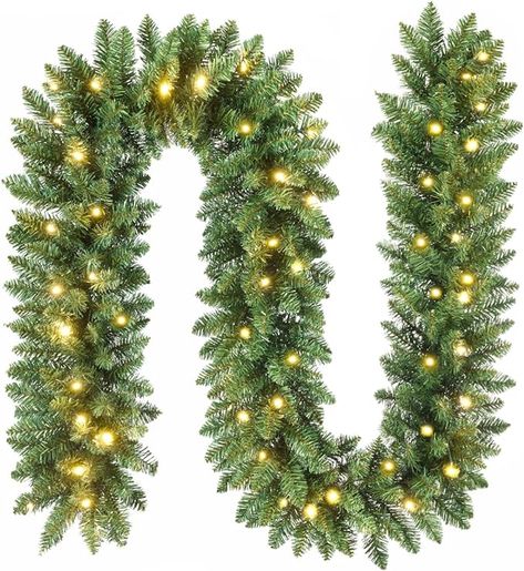 Stairs Garland Christmas, Christmas Porch Garland, Christmas Decor For Stairs, Christmas Railing Decor Indoor, Simple Christmas Decorations Living Room, Christmas Garland Staircase, Porch Garland, Exterior Christmas Lights, Garland With Lights