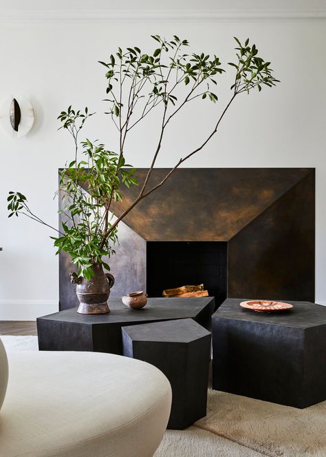 PARK AVENUE - Jeremiah Brent Apartment Manhattan, Nicole Franzen, Park Avenue Apartment, Jeremiah Brent, Japandi Design, Dark Wood Floors, Elegant Chair, Blue Chair, Park Avenue