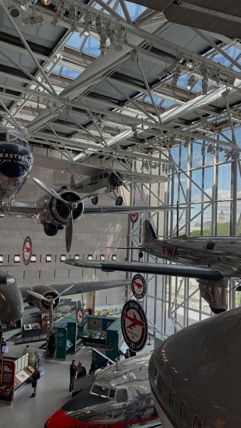 Air And Space Museum Washington Dc, Smithsonian Museum Washington Dc, Washington Museums, Federal Way Washington, Washington Dc Vacation, Dc Vacation, American Dreams, Airport Aesthetic, Smithsonian Museum