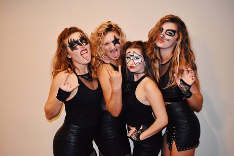 KISS costume Kiss Halloween Costume Women, Kiss Costume Women, Kiss Band Costume, Purim Makeup, Kiss Halloween Costumes, Banda Kiss, Kiss Party, Kiss Costume, Singer Costumes