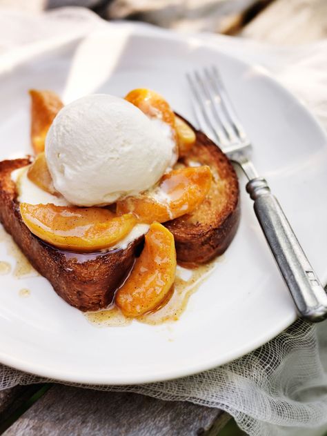 French toast with peaches and ice cream Piece Of Bread, Peaches, French Toast, Toast, Ice Cream, Bread, Cream, White, Brioche