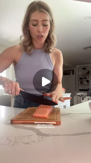 Jessica on Instagram: "@jessicaleighkirk ✨the BEST and quickest way to make and enjoy your salmon!!   I can’t believe I hadn’t tried my three favorite things together before 🤯   If you don’t live near a Trader Joe’s or like to make your seasonings from scratch use my Salmon rub, comment “SALMON” and I’ll send it right to you!   What you need : 1 lb salmon cut into 1-1.5 inch cubes  2 tbsp salmon rub  2 tbsp coconut aminos or soy sauce   Mix together and line the bottom of an air fryer and cook at 375 for 10 minutes  This will be the CRISPIEST salmon you have ever had!   #salmon #healthyrecipes #airfryer #mealplan #toddlermom #easyrecipes #airfryerrecipes" Salmon Recipes Trader Joes, Air Fryer Salmon Recipes, Salmon Recipes Healthy, Air Fried Salmon, Salmon Rub, Air Fryer Recipes Chicken Breast, Air Fryer Fish Recipes, Bowls Recipes, Air Fryer Salmon