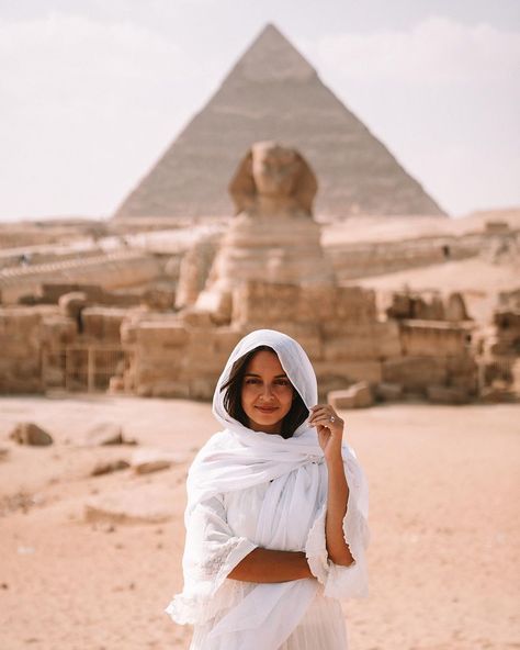 Catarina Mello | Travel Creator | SF (@professionaltraveler) • Instagram photos and videos Job At Google, Egypt Photos, Successful Influencer, Egypt Outfits, Desert Photoshoot Ideas, Rome Outfits, Reintroduce Myself, Working With Brands, Athens Travel