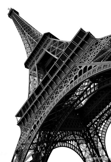 The Eiffel Tower by Bob Boyd, via Flickr Torre Eiffel Aesthetic, Europe Black And White, Wallpaper Aesthetic Black And White, Eiffel Tower Black And White, Eiffel Tower Aesthetic, Eiffel Tower Lights, Aesthetic Grey, Eiffel Tower Photography, Paris Tower