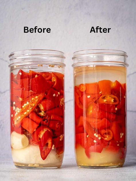 This small batch recipe for homemade fermented hot sauce is a wonderful way to use those fresh summer peppers from the garden or farmer’s market. If you have never fermented food before, this is a great recipe to start with as it’s easy and almost foolproof. Fermented Foods Recipes, Fermented Drinks Recipes, Fermented Condiments, Fermented Hot Sauce Recipe, Fermented Hot Sauce, Fermented Recipes, Hot Sauce Recipe, Homemade Hot Sauce, Fermented Veggies