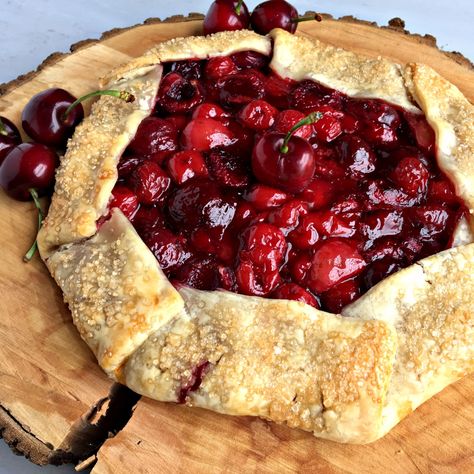 Rustic Cherry Galette is a fancy and very easy cherry pie. I used a mixture of fresh cherries and canned cherry pie filling to make this free form pie. Cherry Galette, Cherry Pie Recipe, Canning Cherry Pie Filling, Galette Recipe, Canned Cherries, Cherry Desserts, Cherry Recipes, Fast Easy Meals, Cherry Tart