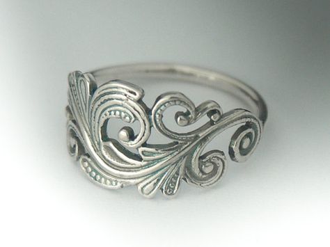 Swirl Scroll Ring Classic Sterling Silver Art Nouveau Ring Necklaces Everyday, Bijoux Art Nouveau, Art Nouveau Ring, Art Nouveau Jewelry, Silver Art, Classic Ring, Lalique, Silver Necklaces, Jewelry Inspiration