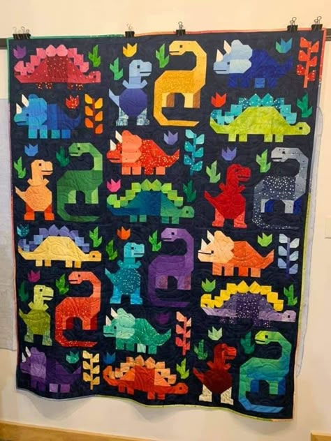 Sew Dinosaur Pattern, Dino Quilt Pattern, Dinosaur Quilt Ideas, Dinosaur Quilt Pattern Free Printable, Dinosaur Quilt Pattern, Animal Quilt Patterns, Dinosaur Quilts, Cool Quilts, Sage Green Christmas Tree