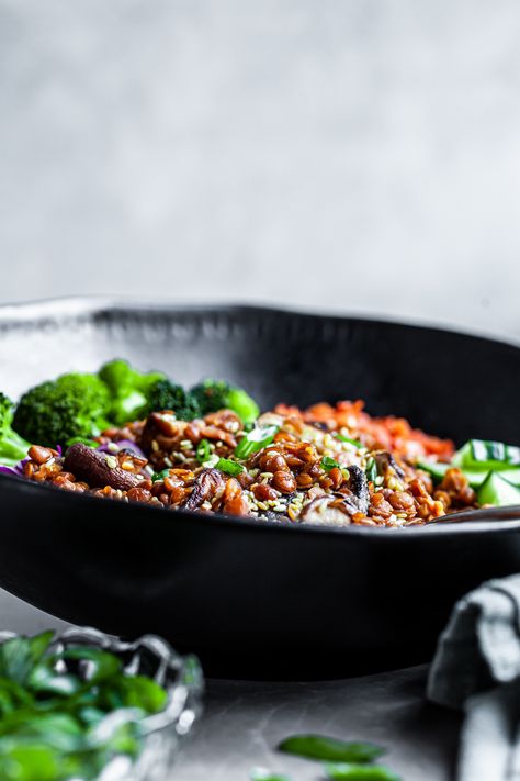 Korean Lentils - Vegan Bulgogi (GF Option) - Crumbs & Caramel Korean Lentils, Vegan Bulgogi, Lentil Dinner, Rice Lentils, Lentils Vegan, Vegan Kimchi, Bulgogi Recipe, Quick Vegan Meals, Plant Based Whole Foods