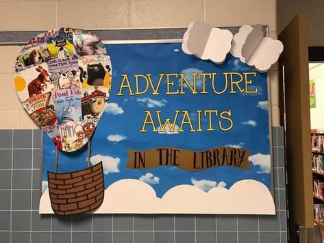 School Library Bulletin Board Ideas, Travel Bulletin Boards, Back To School Library, School Library Bulletin Boards, Library Bulletin Board Ideas, Travel Theme Classroom, School Library Decor, Reading Display, School Library Displays