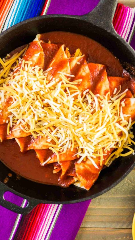 Authentic Enchilada Recipe, Frozen Enchiladas, Enchiladas Recipes, How To Make Enchiladas, Broasted Chicken, Chicken Enchilada Bake, Enchilada Bake, Taco Mix, Cheesy Chicken Enchiladas