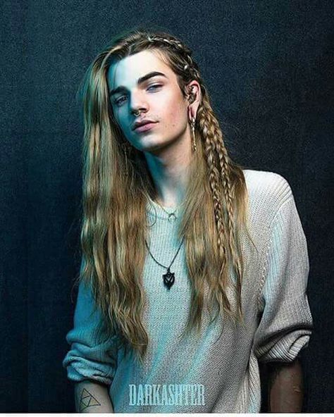 Nils Kuiper, Man With Long Hair, Viking Braids, Viking Hair, Hair Styles Men, Cool Braid Hairstyles, Cool Braids, Mens Braids, Corte De Cabelo Masculino