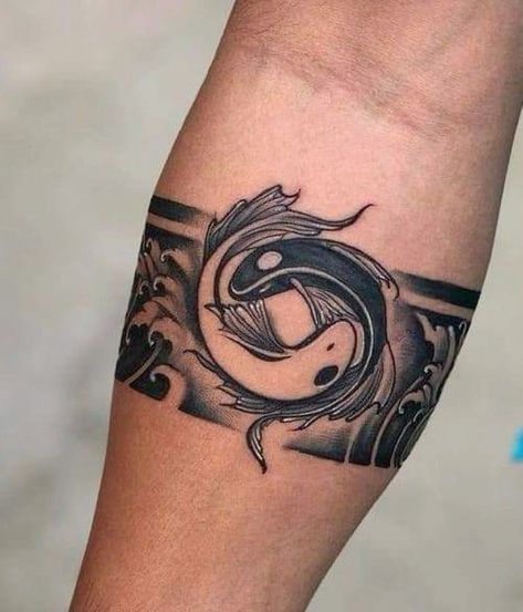 Forearm Tattoos For Guys With Meaning, Jewelry Tattoo Designs, Tato Maori, Armband Tattoos For Men, Pisces Tattoo Designs, Tattoo 2023, Unique Wrist Tattoos, Around Arm Tattoo, Wrist Tattoo Designs