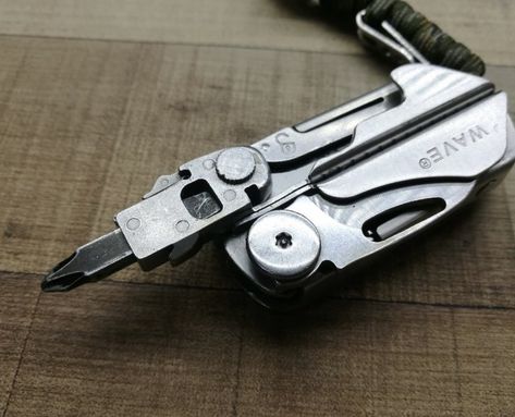 Any broken waves? no luck in the buy forum - Leatherman Tools - Multitool.org Forum Leatherman Wave Mods, Leatherman Mods, Survivor Kit, Book Page Holder, Leatherman Tool, Leatherman Wave, Book Reader Gifts, Arc Notebook, Page Holder