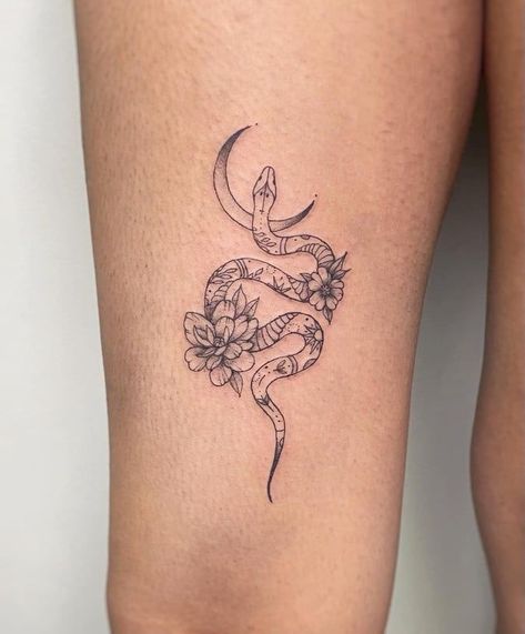 Snake Small Tattoos For Women, Elegant Snake Tattoos For Women, Tatoos Woman Powerful, Small Snake With Flowers Tattoo, Snake Tattoo On Back Women, Tattoo Ideas Powerful, 478 Tattoo, Tattoos For Powerful Women, Elegant Snake Tattoo