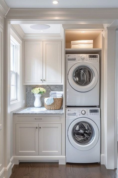 Stacked Washer Dryer Laundry Room, Compact Laundry Room, Washer Dryer Laundry Room, Laundry Quotes, Laundry Room Decor Ideas, Downstairs Wc, Landry Room, Organization Laundry, Stacked Laundry Room