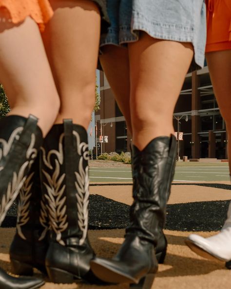 I spy Boone Pickens Stadium!🤩 Oklahoma State, I Spy, Oklahoma, Quick Saves