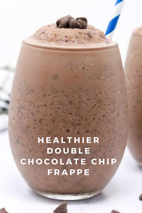 Double Chocolate Chip Frappe, Low Calorie Drink Recipes, Chocolate Chip Frappe, Beverage Ideas, Frappe Recipe, Healthy Chips, Low Calorie Drinks, Frozen Coffee, Drink Inspiration