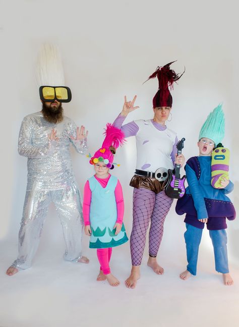 How to make trolls costumes. #poppy #queenbarb #tinydiamond #Biggie #MrDinkles #diy Diy Tiny Diamond Troll Costume, Trolls Costumes Diy, Trolls Costume Kids, Trolls Family Costume, Family Trolls Halloween Costumes, Trolls Family Halloween Costume, Diy Trolls Costume, Trolls Costume Adult, Trolls Trunk Or Treat Ideas